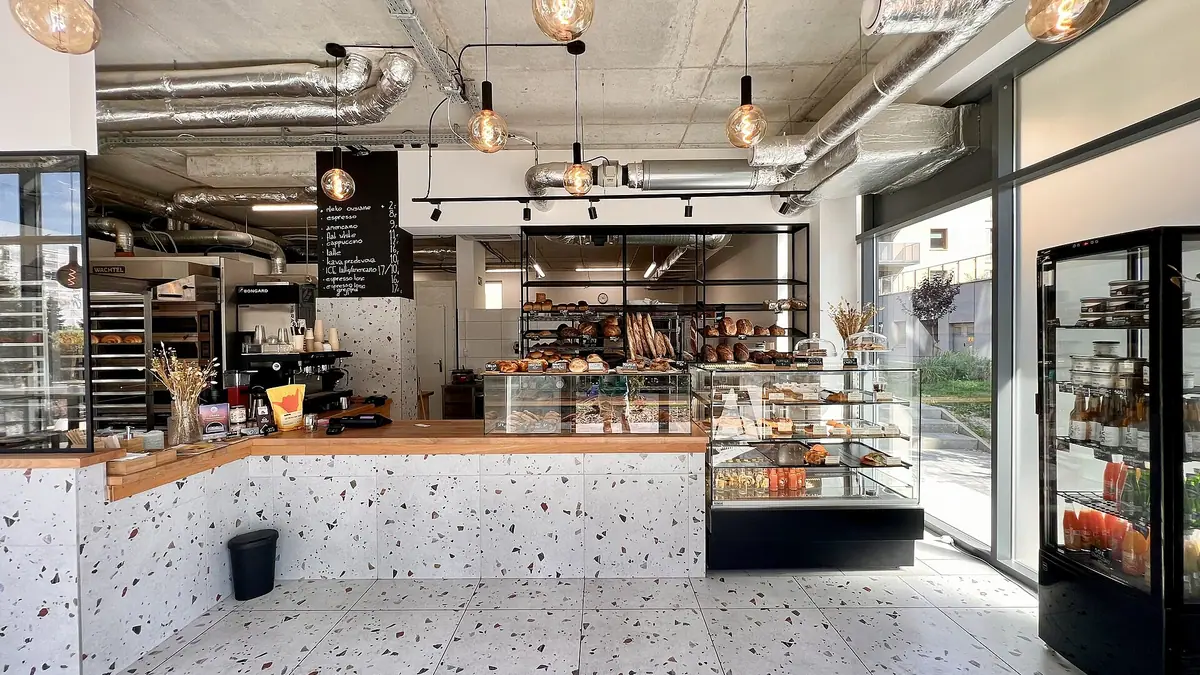 Nafees Bakers And Sweets – bakery in Strathbungo, Glasgow